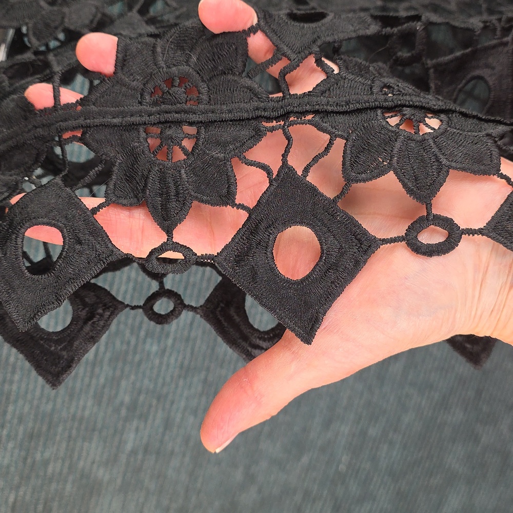 Crochet Cut Out Floral Lace Vest/ Cover Up Top - Picture 11 of 13